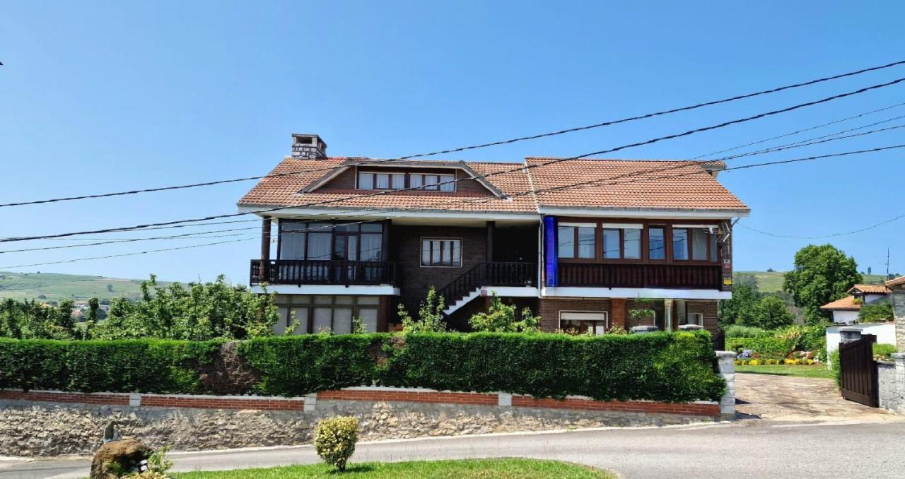 Cosma House Hotel Hinojedo Exterior photo